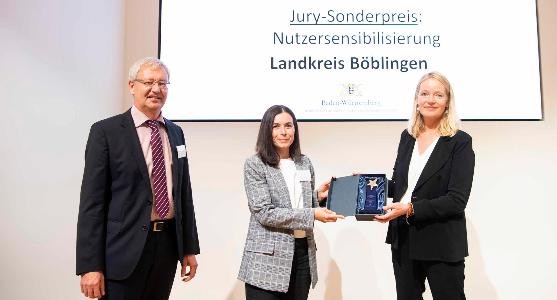 Leitstern 2020 - Sonderpreis Nutzersensibilisierung (Copyright: ZSW) Leitstern 2020 - Sonderpreis Nutzersensibilisierung (Copyright: ZSW)