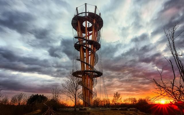 Schönbuchturm im Sonnenuntergang