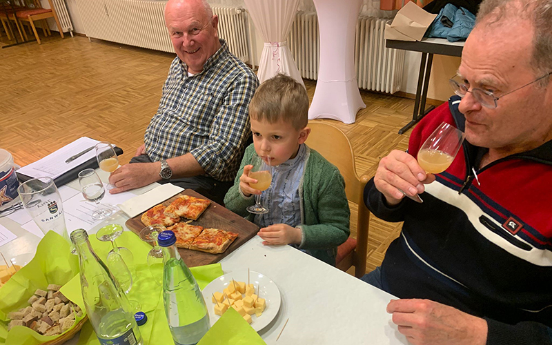 Apfelsaft Verkostung