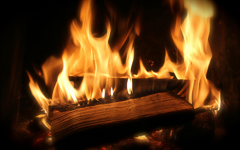 Feuer im Kamin