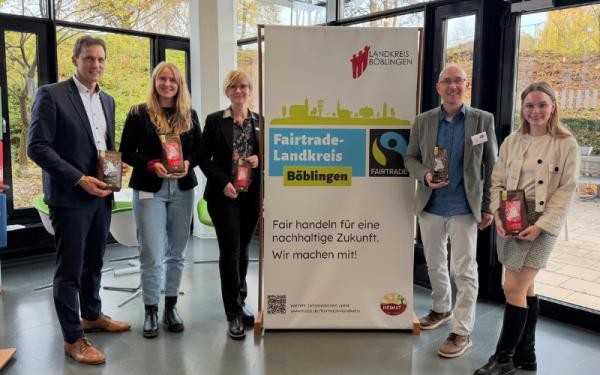 Gruppenfoto bei der Premiere des Kaffees