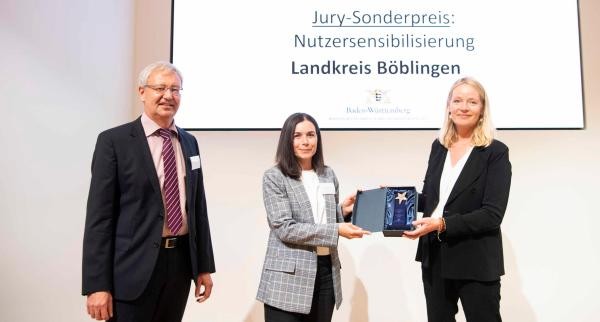 Leitstern 2020 - Sonderpreis Nutzersensibilisierung (Copyright: ZSW) Leitstern 2020 - Sonderpreis Nutzersensibilisierung (Copyright: ZSW)
