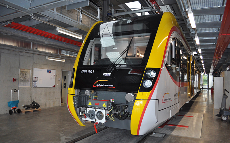 Der neue Zug im Betriebswerk